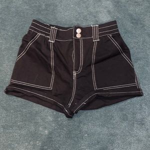 Never worn black cargo shorts